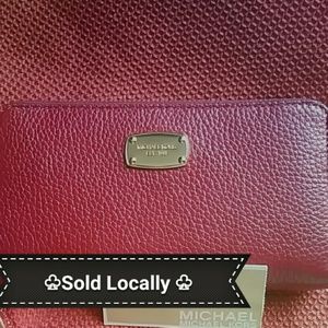 Michael Kors Cherry Red Zippy wallet